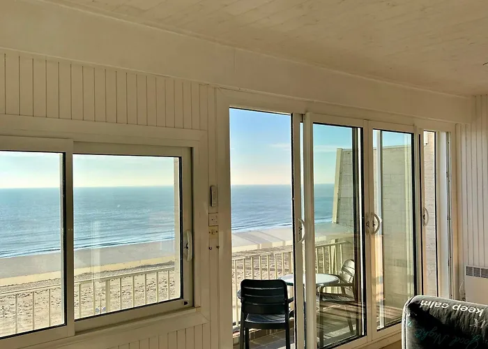 Bord De Avec Balcon Et Parking - Fr-1-652-47